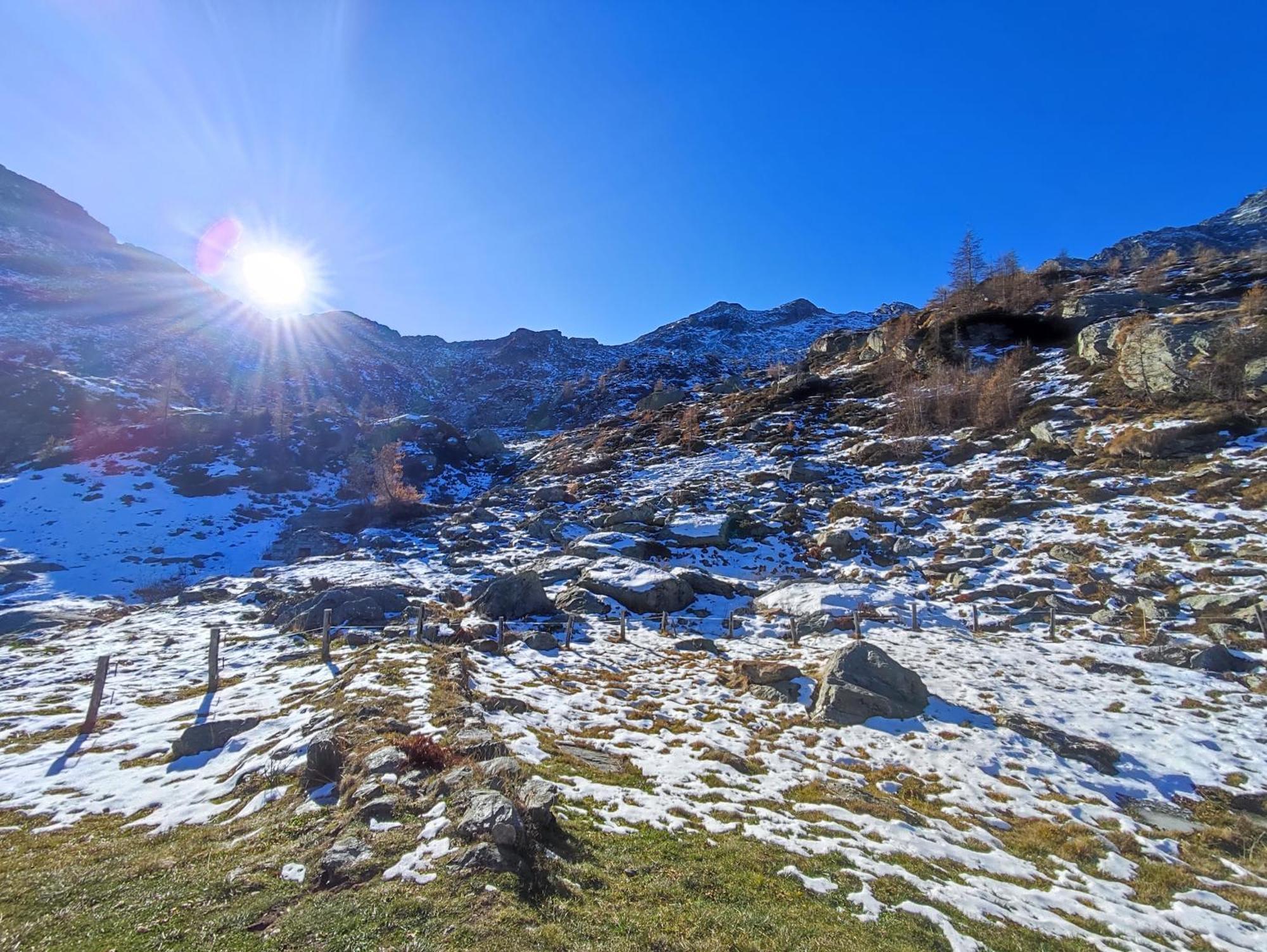 Вілла Rifugio Alpe Bonze Donnaz Екстер'єр фото